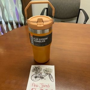 Stanley 20oz Ice Flow Ochre